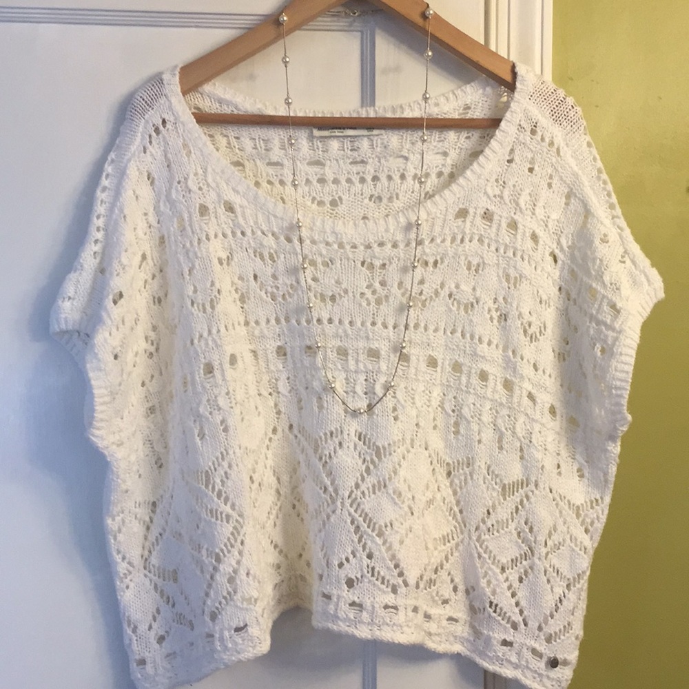 Abercrombie & Fitch crochet top